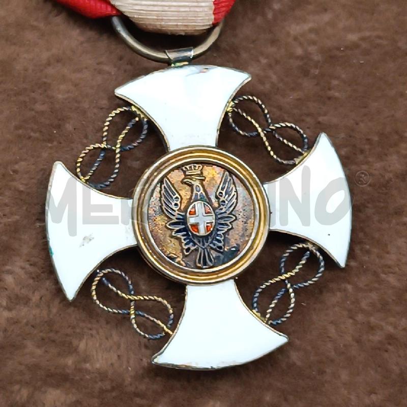 MEDAGLIA CAVALIERE REGNO D'ITALIA | Mercatino dell'Usato Roma garbatella 4