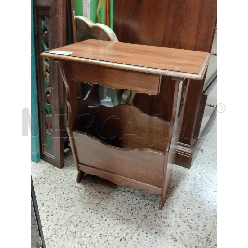 MOBILETTO PORTA RIVISTE 1C | Mercatino dell'Usato Roma garbatella 1