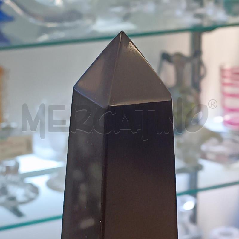 OBELISCO MARMO NERO GRANDE | Mercatino dell'Usato Roma garbatella 4