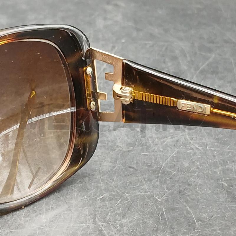 OCCHIALI DA SOLE FENDI MARRONE LATERALE FF | Mercatino dell'Usato Roma garbatella 3