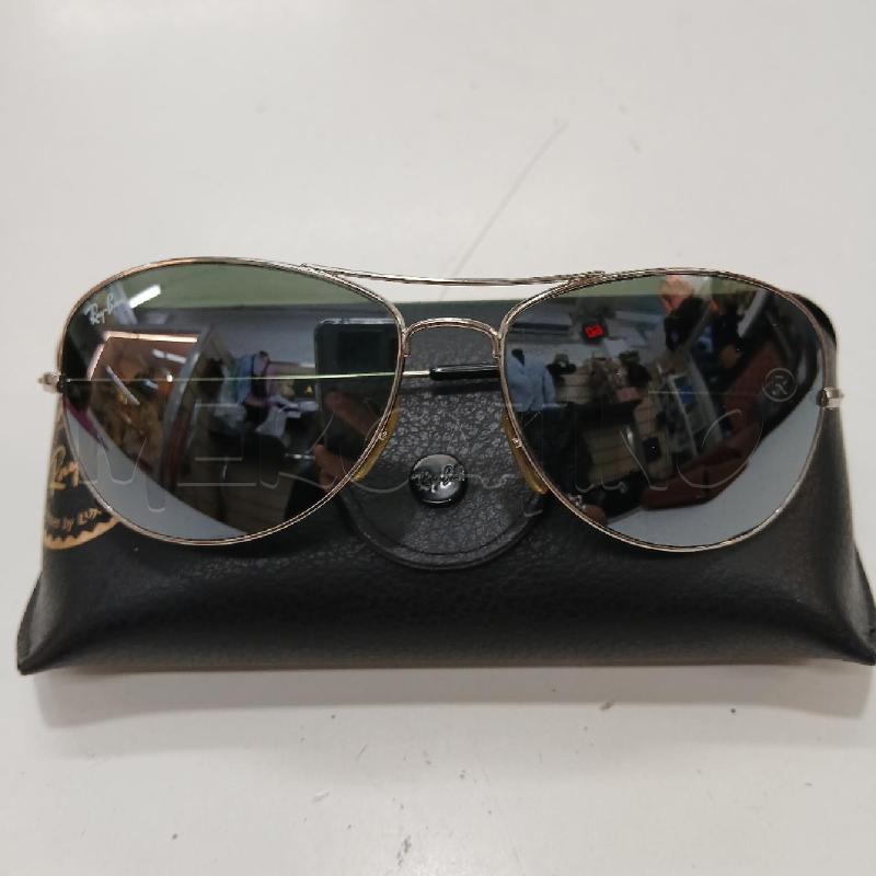 OCCHIALI DA SOLE RAYBAN GRIGIO ARGENTO | Mercatino dell'Usato Roma garbatella 1