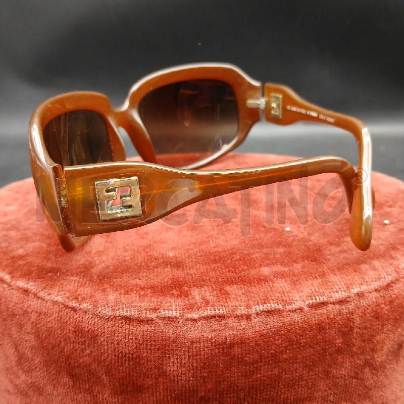 OCCHIALI FENDI MARRONE LATERALE LOGO  | Mercatino dell'Usato Roma garbatella 4