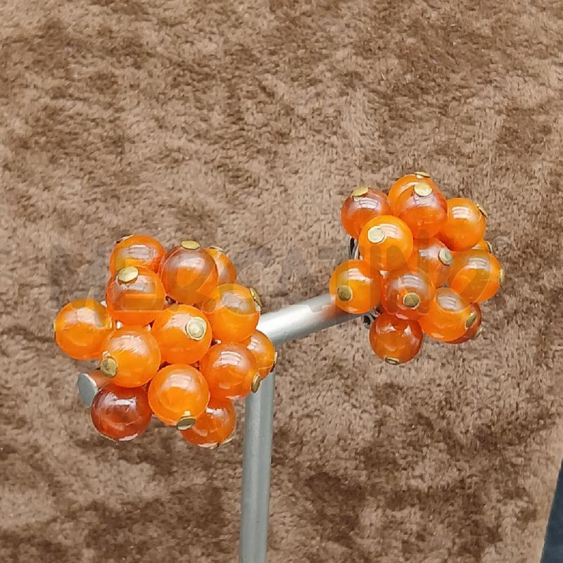 ORECCHINI CLIP SFERE ARANCIO | Mercatino dell'Usato Roma garbatella 2