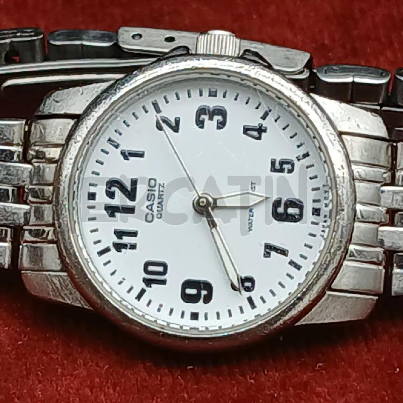 OROLOGIO DA POLSO CASIO ACC BIANCO  | Mercatino dell'Usato Roma garbatella 2