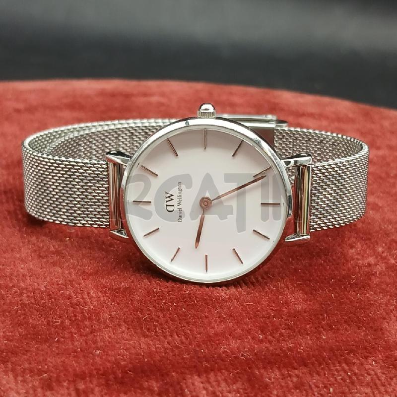 OROLOGIO DA POLSO DANIEL WELLINGTON  | Mercatino dell'Usato Roma garbatella 1