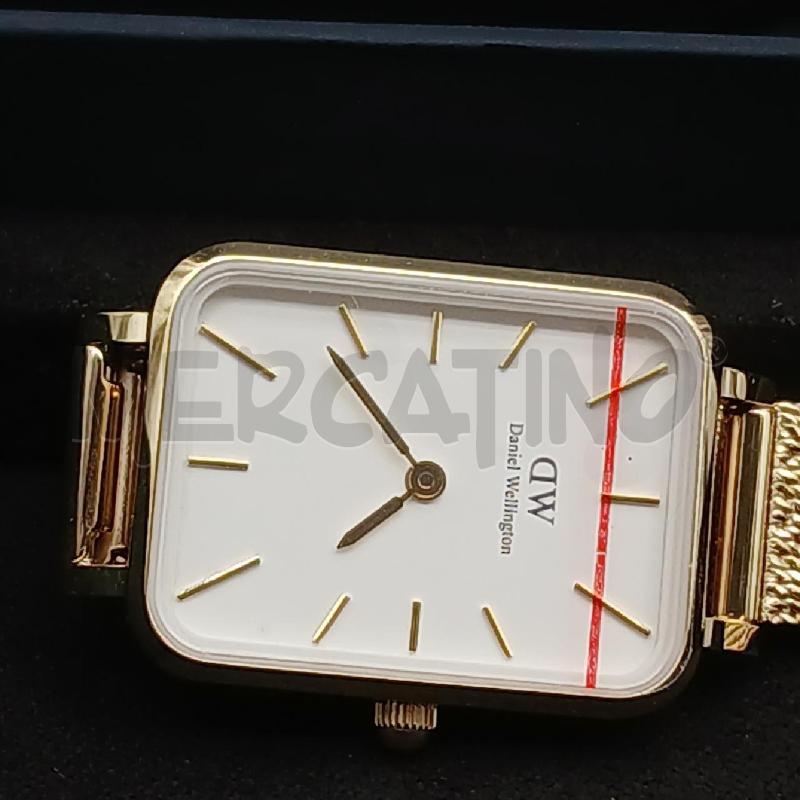 OROLOGIO DA POLSO DANIEL WELLINGTON DORATO  | Mercatino dell'Usato Roma garbatella 2