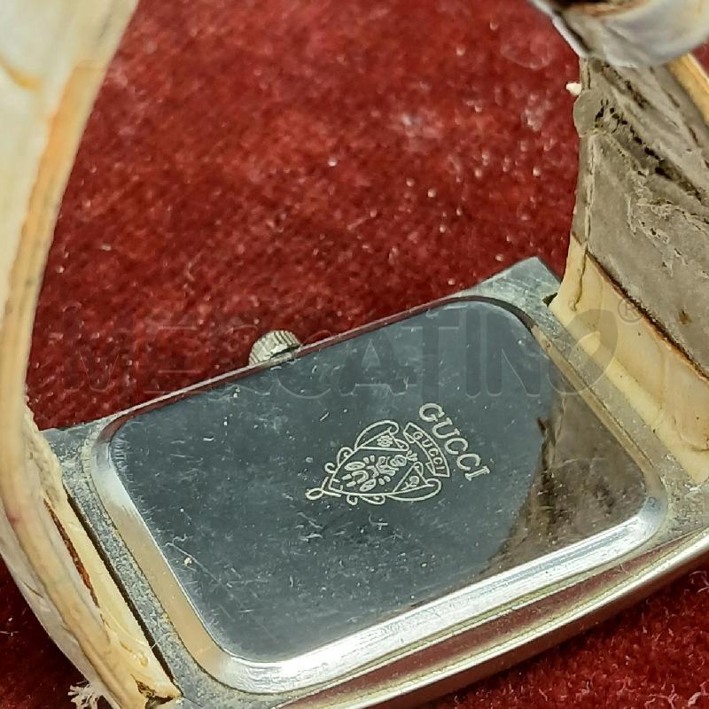 OROLOGIO DA POLSO GUCCI BEIGE  | Mercatino dell'Usato Roma garbatella 3