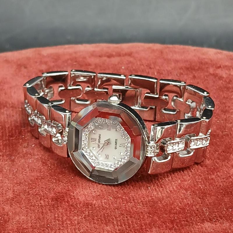OROLOGIO DA POLSO OTTAVIANI  | Mercatino dell'Usato Roma garbatella 1