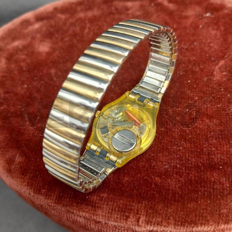 OROLOGIO DA POLSO SWATCH DORATO  | Mercatino dell'Usato Roma garbatella 3