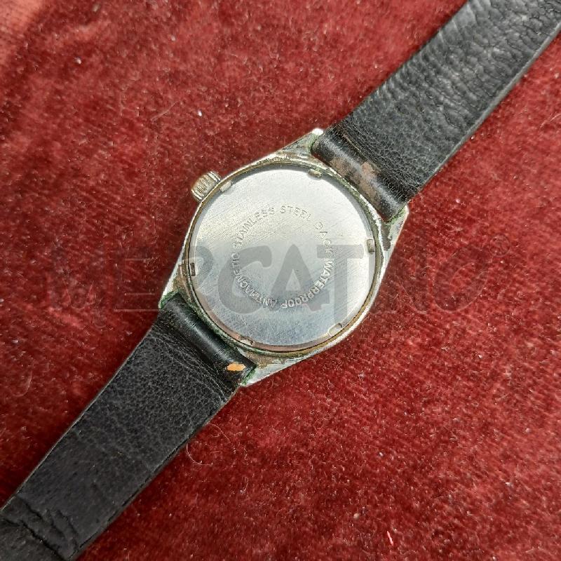 OROLOGIO ETON BIANCO NERO  | Mercatino dell'Usato Roma garbatella 4