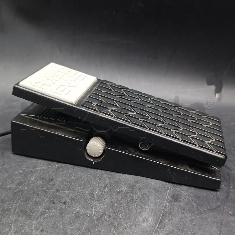 PEDALE CHITARRA ROLAND EV-5 | Mercatino dell'Usato Roma garbatella 4