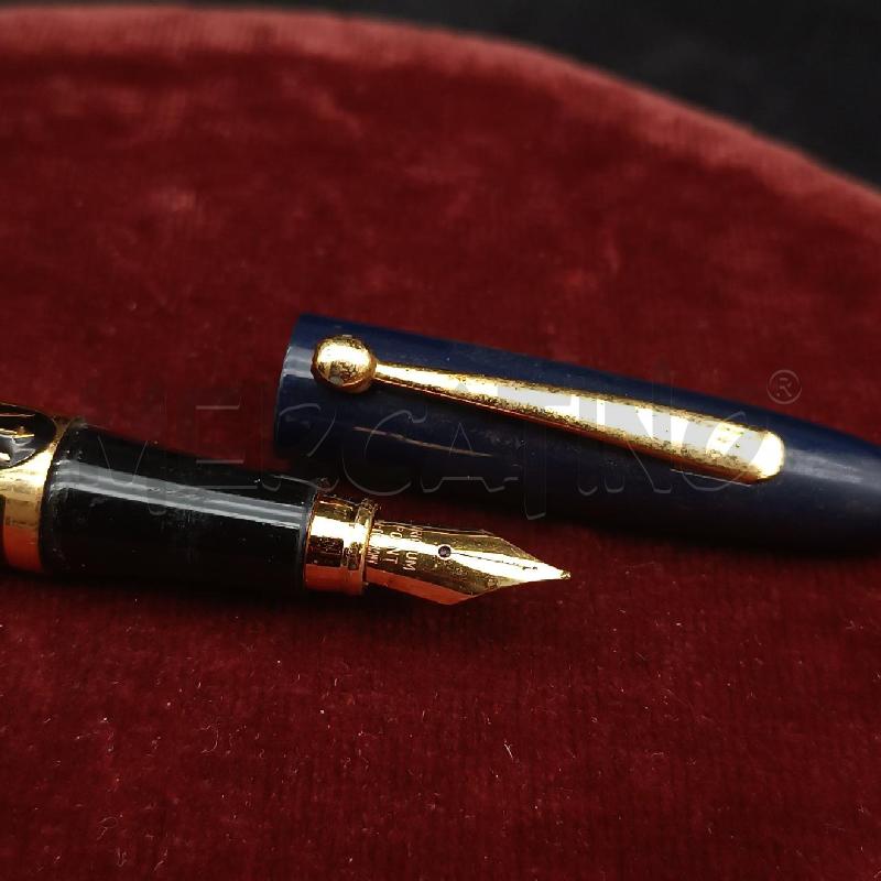 PENNA MASERATI STILO  | Mercatino dell'Usato Roma garbatella 4