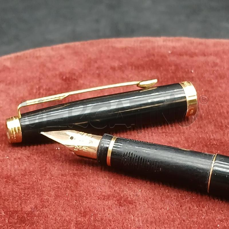 PENNA PARKER STILOGRAFICA NERA E DORATA | Mercatino dell'Usato Roma garbatella 4