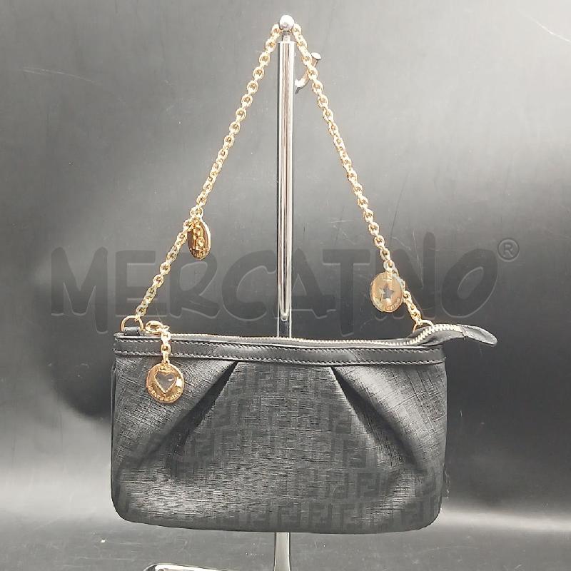 POCHETTE FENDI MONOGRAM NERO CATENELLA CIONDOLI | Mercatino dell'Usato Roma garbatella 1
