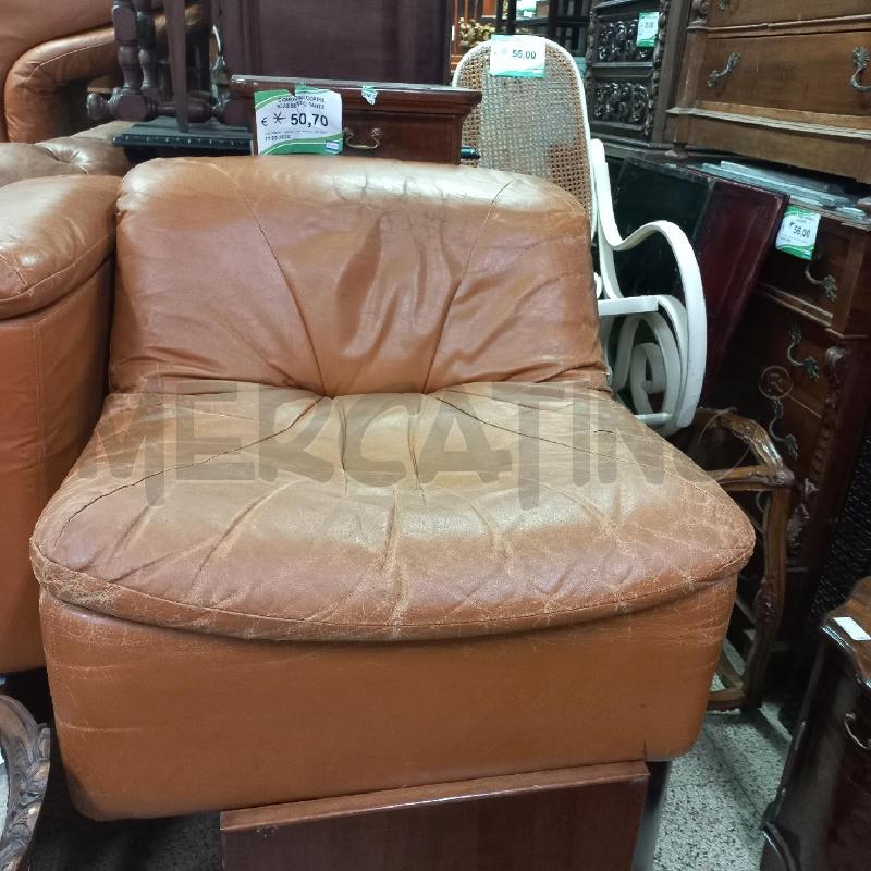POLTRONA PELLE MARRONE | Mercatino dell'Usato Roma garbatella 1