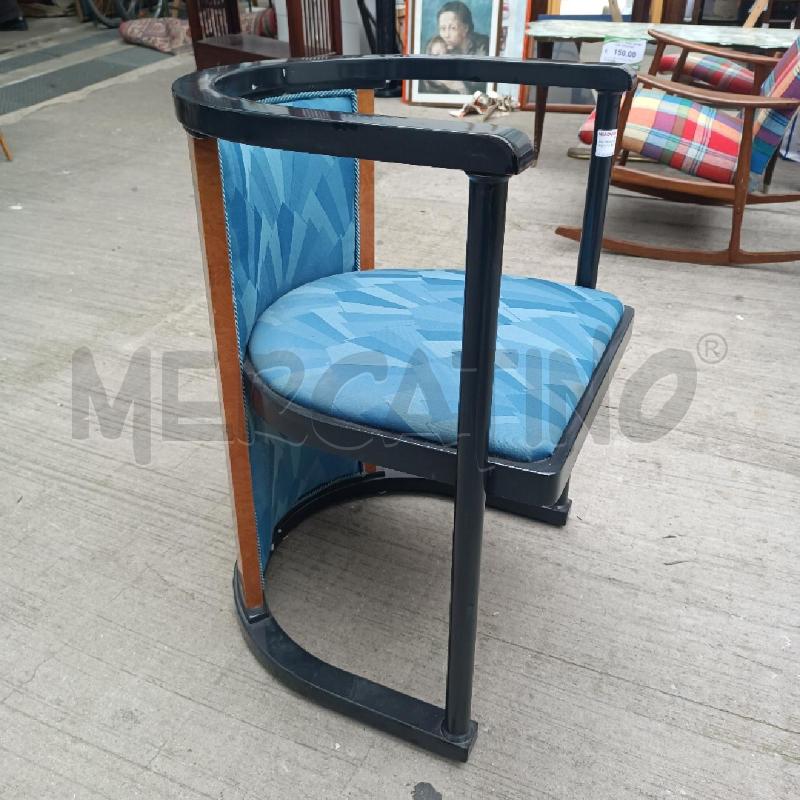 POLTRONCINA POZZETTO SEDUTA BLU | Mercatino dell'Usato Roma garbatella 3