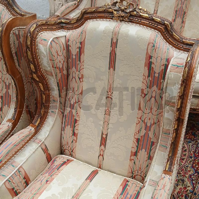 POLTRONCINE COPPIA INTAGLI DORATI | Mercatino dell'Usato Roma garbatella 3