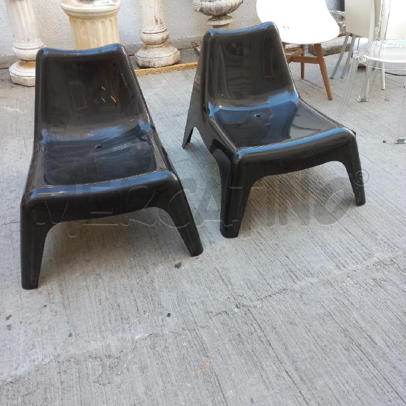 POLTRONCINE COPPIA PLASTICA NERO  | Mercatino dell'Usato Roma garbatella 1