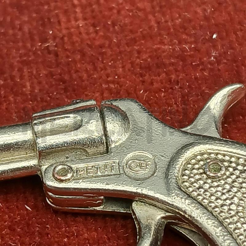PORTA CHIAVI PISTOLA ARG  | Mercatino dell'Usato Roma garbatella 2
