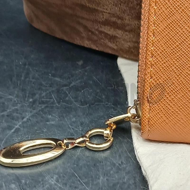PORTA FOGLIO CARAMELLO FIBBIA DORATO  | Mercatino dell'Usato Roma garbatella 3
