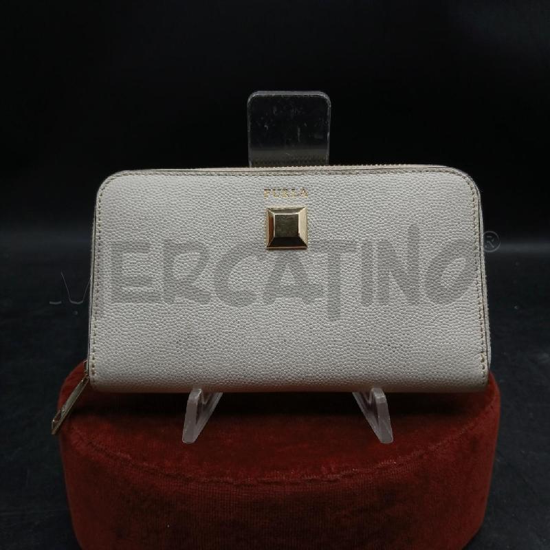 PORTA FOGLIO FURLA BIANCO  | Mercatino dell'Usato Roma garbatella 1
