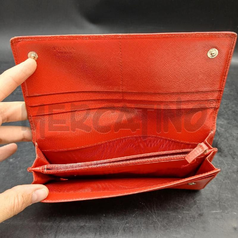 PORTA FOGLIO PRADA ROSSO | Mercatino dell'Usato Roma garbatella 3