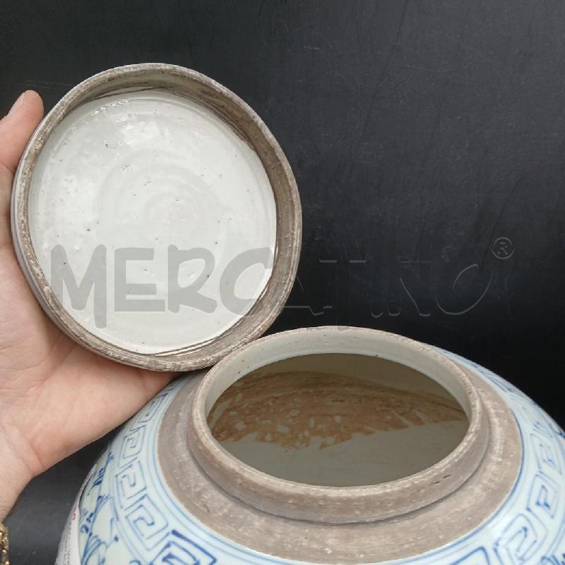 POTICHE ORIENTALE IDEOGRAMMI BLU | Mercatino dell'Usato Roma garbatella 3