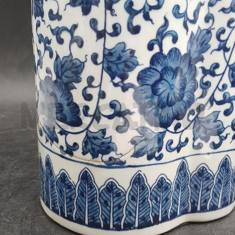 POTICHE ORIENT FORMA MOSSA FLOREALE BLU | Mercatino dell'Usato Roma garbatella 5