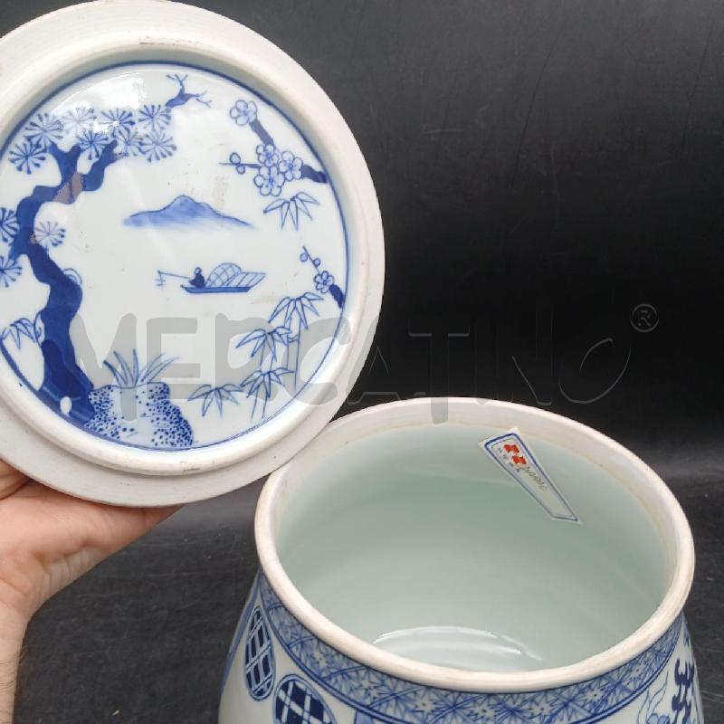 POTICHE VASO ORIENT FIORI UCC POMELLO RILIEVO | Mercatino dell'Usato Roma garbatella 4