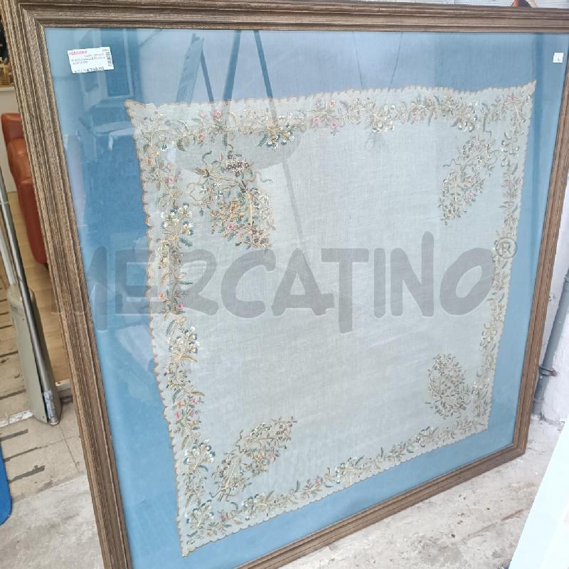 QUADRO GRANDE STOFA RICAMO FIORI  | Mercatino dell'Usato Roma garbatella 1