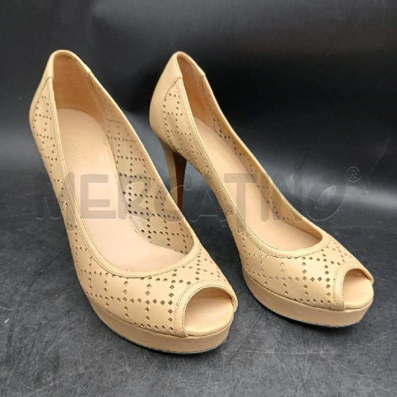 SANDALI DONNA GUCCI BEIGE TRAFORATO  | Mercatino dell'Usato Roma garbatella 1