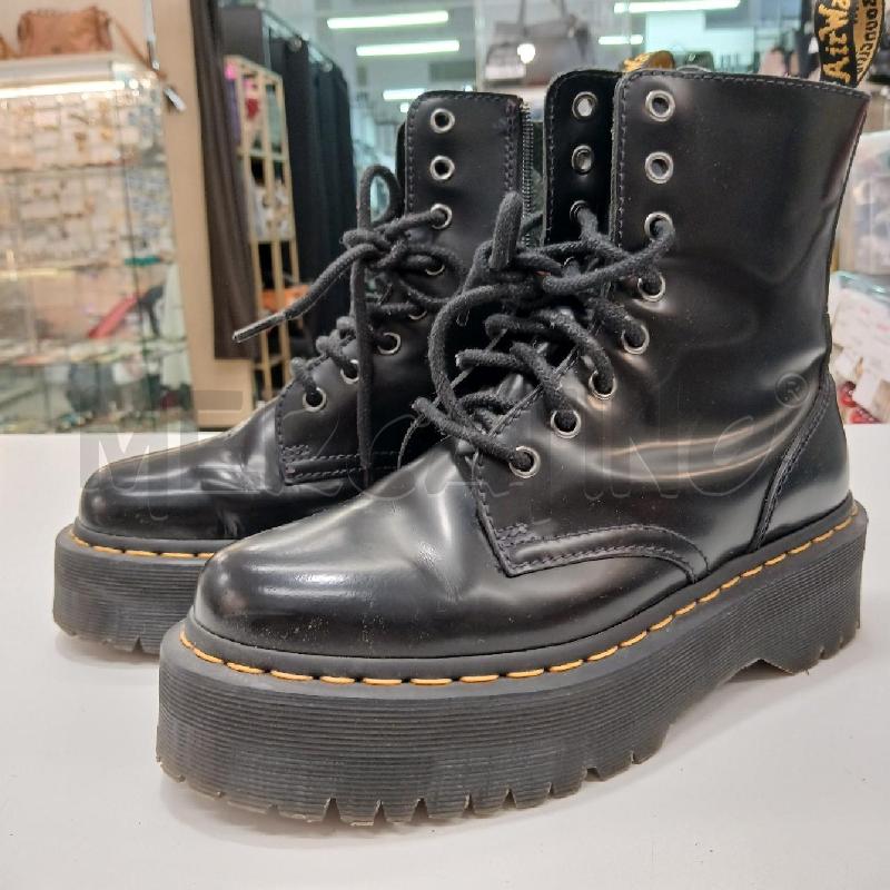 SCARPE DONNA DR. MARTENS NERE | Mercatino dell'Usato Roma garbatella 2
