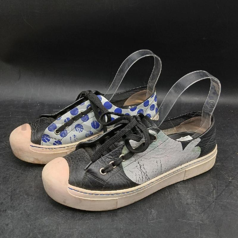 SCARPE DONNA FEND NERO POIS BLU  | Mercatino dell'Usato Roma garbatella 3
