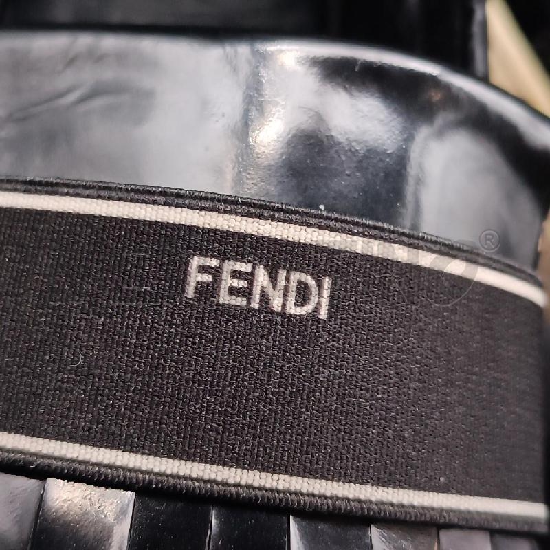 SCARPE DONNA SLIP ON FENDI NERO FRANGE | Mercatino dell'Usato Roma garbatella 3