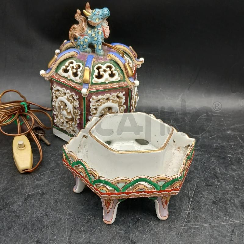 SCATOLA LAMPADA ORIENTALE DRAGO  | Mercatino dell'Usato Roma garbatella 3