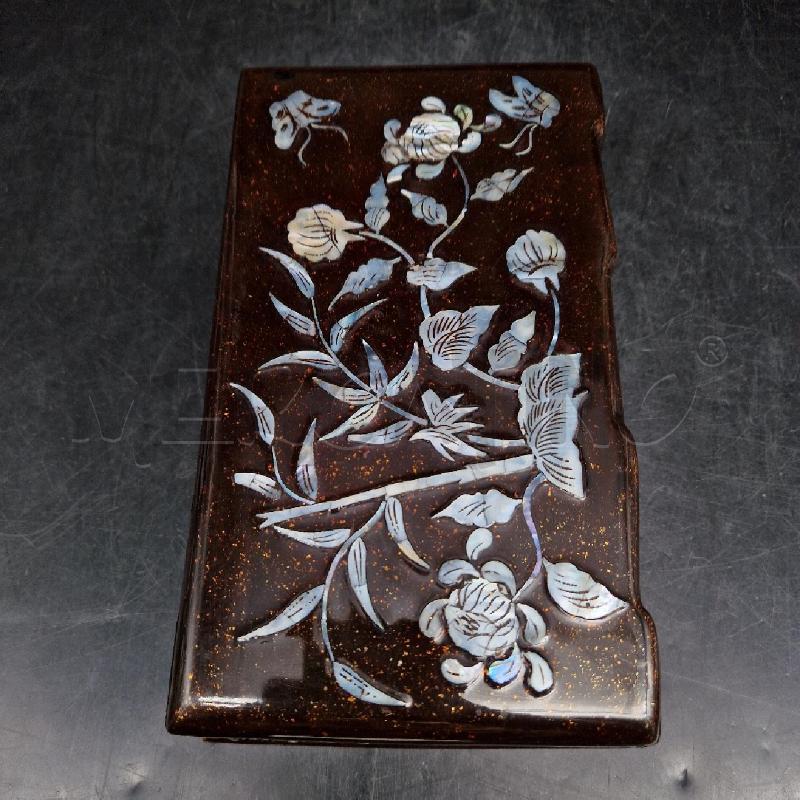 SCATOLA LUCIDA LEGNO FIORI  | Mercatino dell'Usato Roma garbatella 2