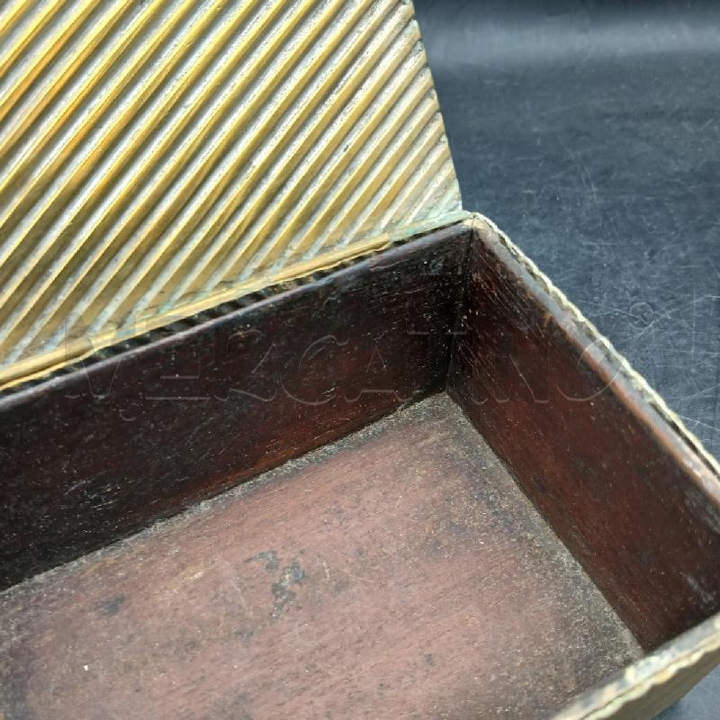 SCATOLA OTTONE RIGATO I LEGNO | Mercatino dell'Usato Roma garbatella 4