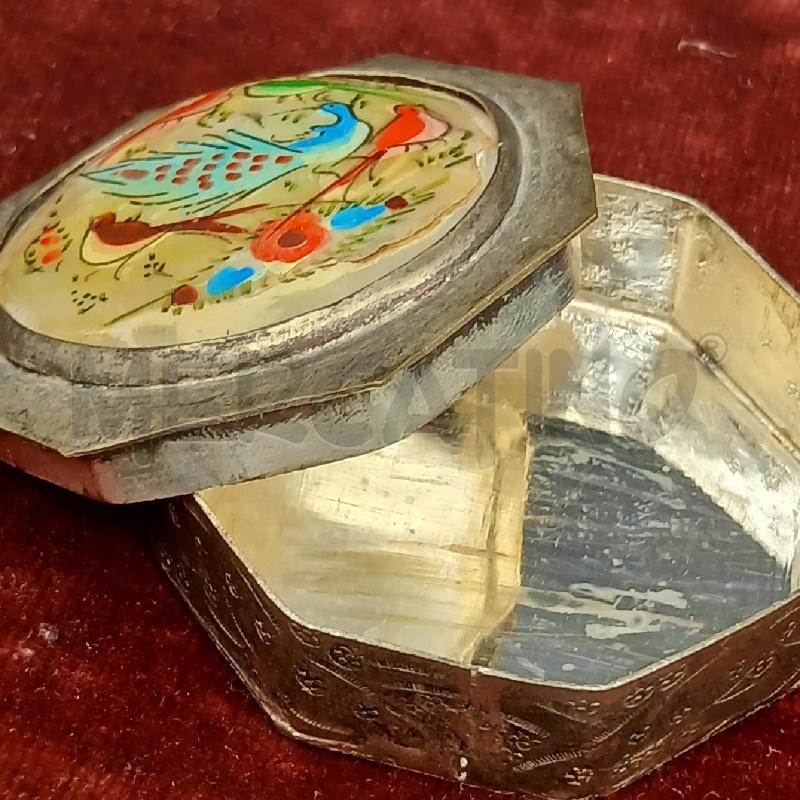 SCATOLINA OTTAGONALE ORIENT | Mercatino dell'Usato Roma garbatella 4
