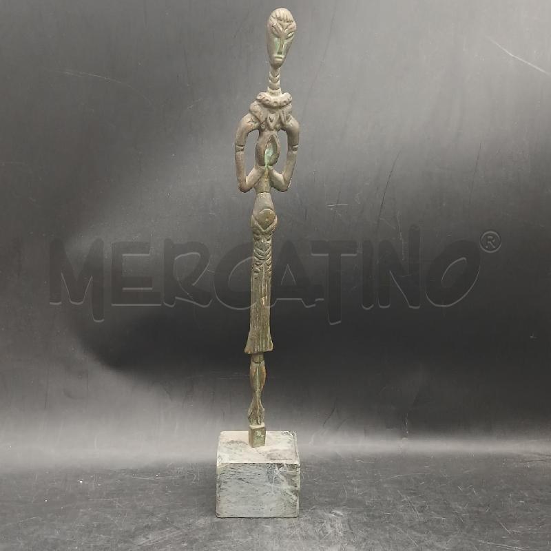SCULTURA BRONZO FIGURA SOTTILE B MARMO | Mercatino dell'Usato Roma garbatella 1