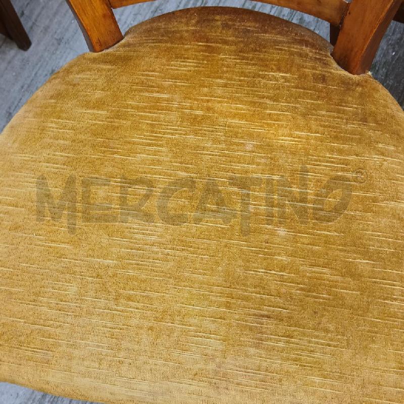 SEDIE PZ. 4 SEDUTA GIALLA VELLUTO | Mercatino dell'Usato Roma garbatella 3