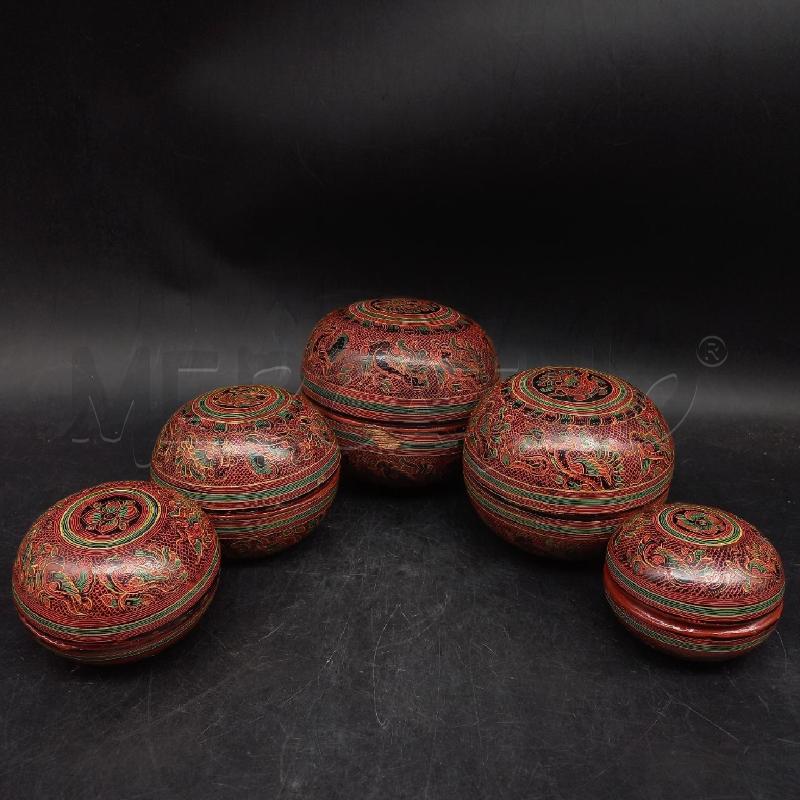 SET SCATOLE LACCATE 5 PZ | Mercatino dell'Usato Roma garbatella 1
