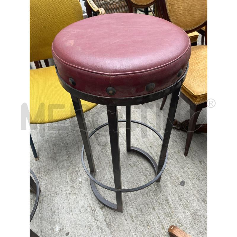 SGABELLO STILE INDUSTRIAL PELLE ROSSA | Mercatino dell'Usato Roma garbatella 1