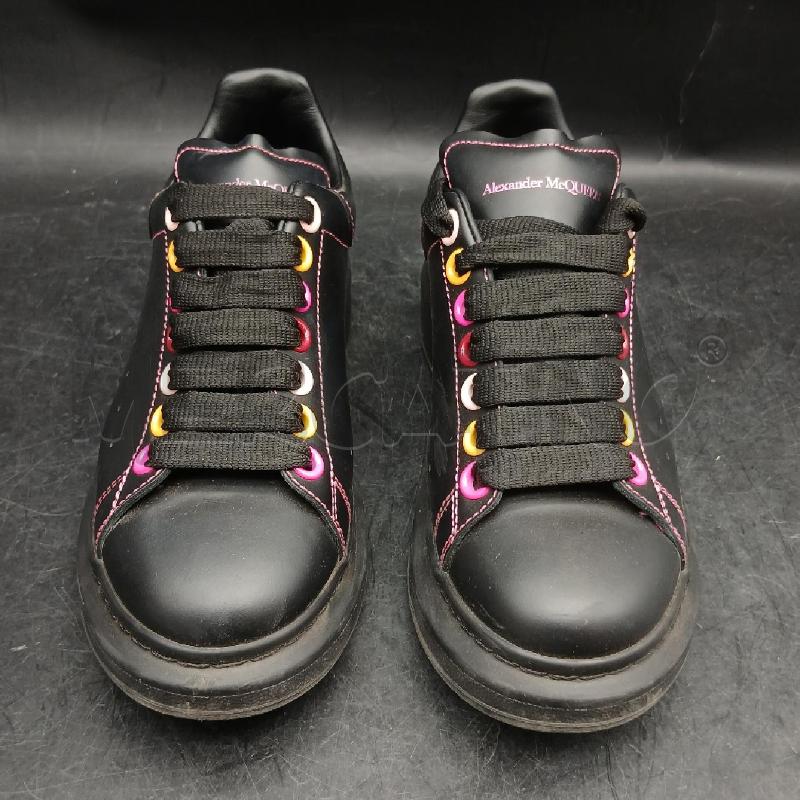 SNEAKERS DONNA ALEXANDER MCQUEEN NERO CUCITURE ROSA | Mercatino dell'Usato Roma garbatella 2