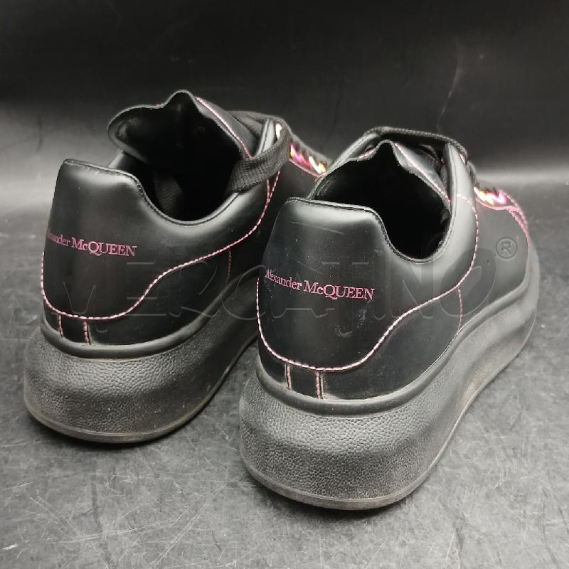 SNEAKERS DONNA ALEXANDER MCQUEEN NERO CUCITURE ROSA | Mercatino dell'Usato Roma garbatella 3