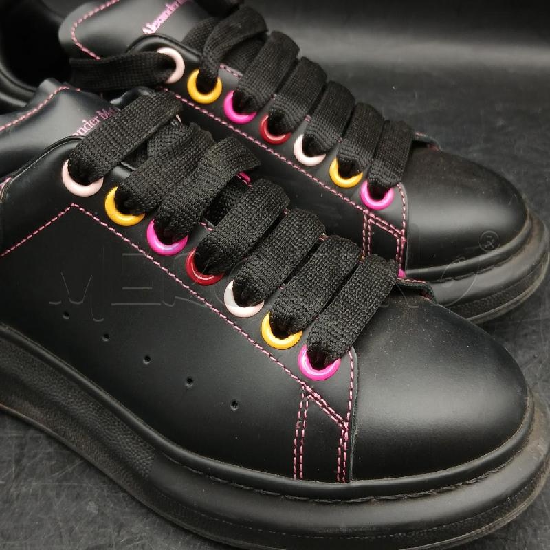 SNEAKERS DONNA ALEXANDER MCQUEEN NERO CUCITURE ROSA | Mercatino dell'Usato Roma garbatella 4