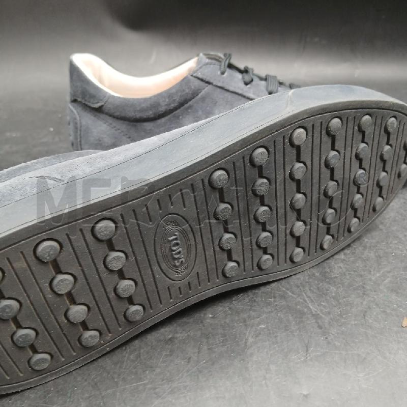 SNEAKERS UOMO TODS CAMOSCIO BLU  | Mercatino dell'Usato Roma garbatella 5