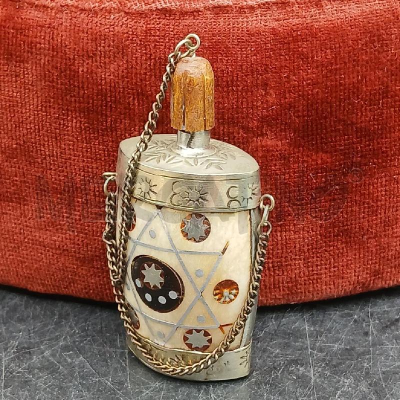 SNUFF BOTTLE MET | Mercatino dell'Usato Roma garbatella 2