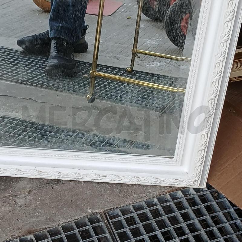 SPECCHIO BIANCO RETTANGOLARE  DECORATO | Mercatino dell'Usato Roma garbatella 3