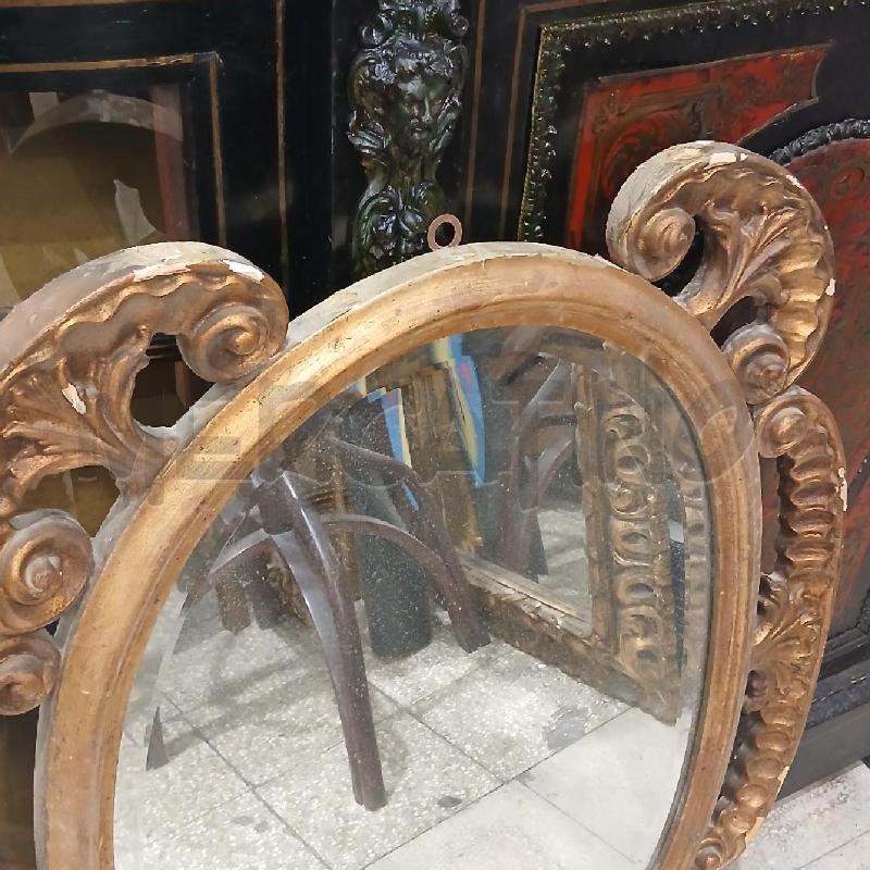 SPECCHIO OVALE DORATO DECORI VOLTE | Mercatino dell'Usato Roma garbatella 3