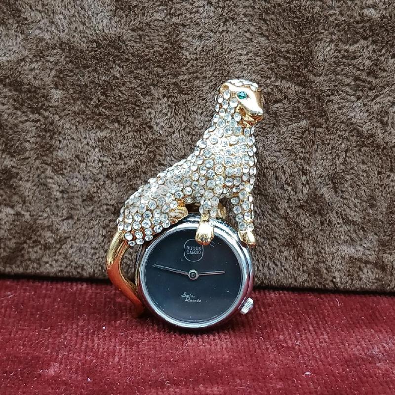 SPILLA CASCIO ANIMALE STRASS OROLOGIO | Mercatino dell'Usato Roma garbatella 1